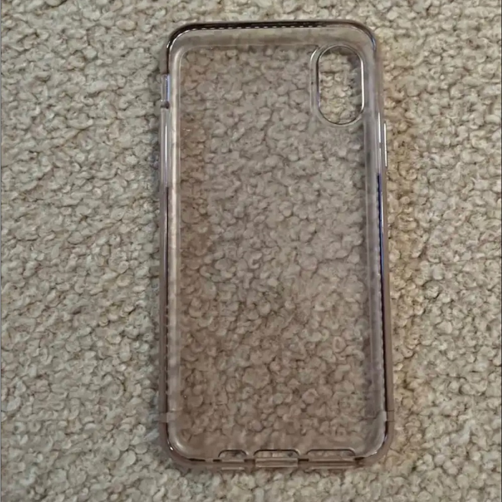 very protective iphone XS clear case - apple brand case